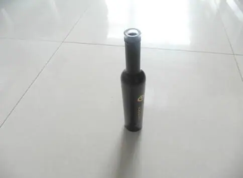 العطر كلغة: كيف تختارين رائحة تعبّر عنك لا عن الإعلان؟